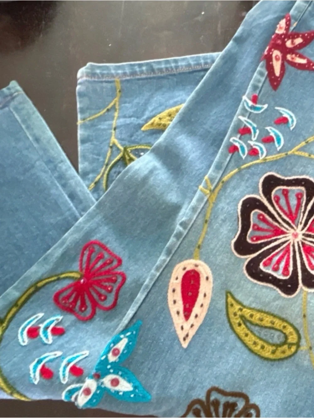 24 Karat Designer Women’s Straight Leg Embroidered Jeans - Light Blue size 12 - Picture 8 of 8